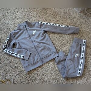 Nike Kids Gray Jogger Sweatpants and Zip Track Jacket Set